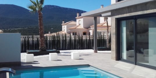 Villa 4 / 5 Zimmer, Mit Pool, Castalla, Costa Blanca