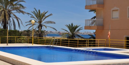 2 Zimmer Apartment mit Meeressicht in Punta Prima