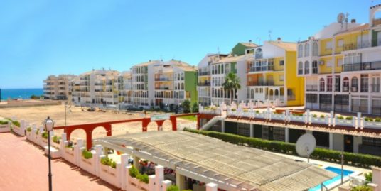 1 Zimmer Studio, 200 Meter vom Meer entfernt in Torrevieja, Alicante
